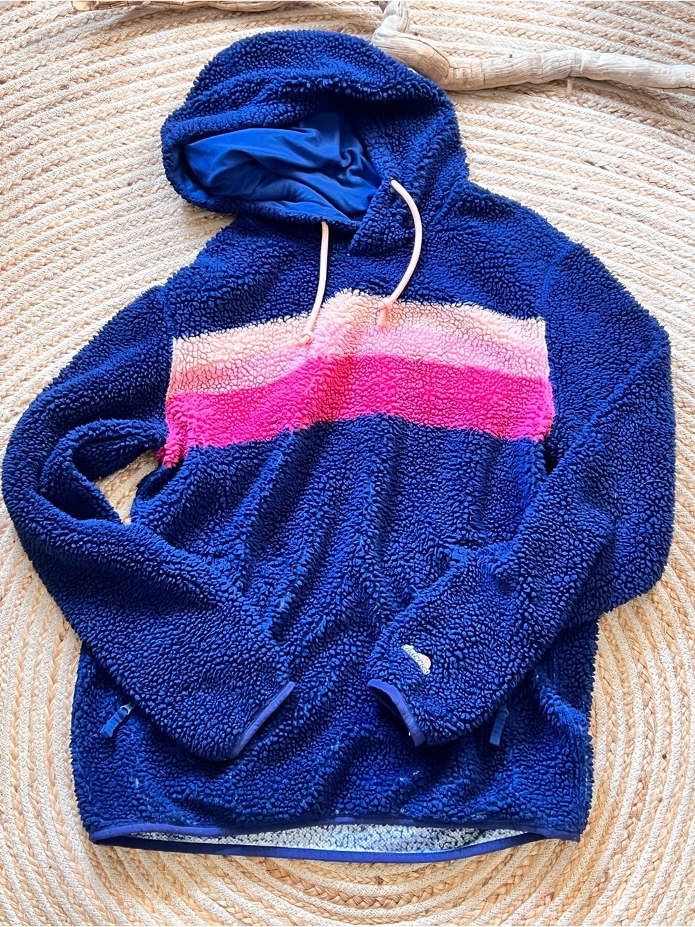 Retro Chubbies Sherpa Hoodie - Picture 2 of 6